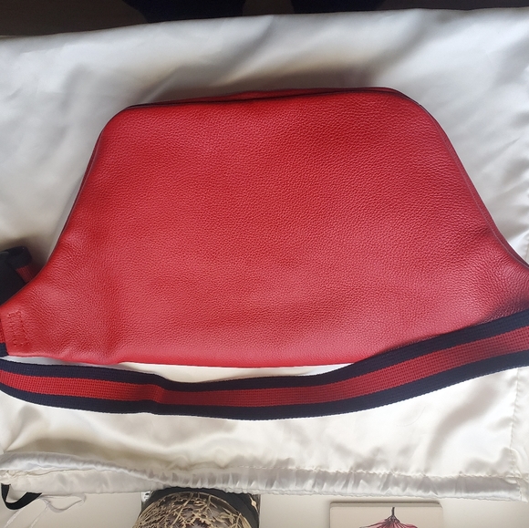 Gucci belt bag